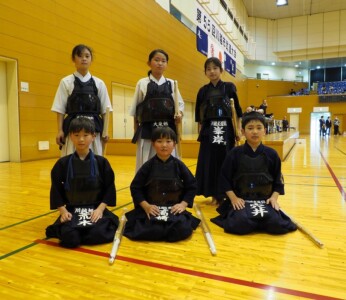 小学生五年生男女