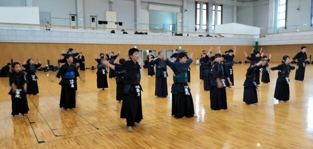 川越少中学生準備運動